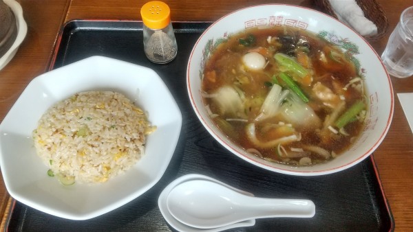 「広東麺880円、半炒飯250円」@火鳳凰の写真