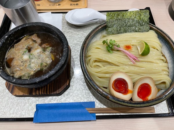 「味玉牛醤油つけ麺@1150」@つけ麺 青木の写真