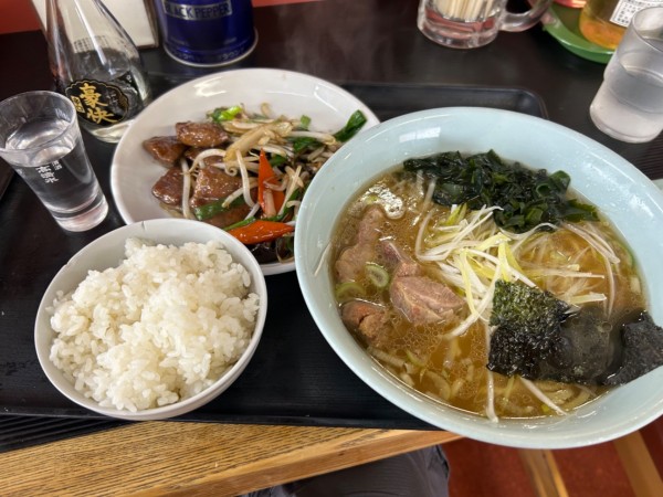 「ニラレバーセット1000円+ネギラーメンに変更(+100円)」@ニューラーメンショップ 南大野店の写真