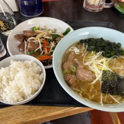 ニラレバーセット1000円+ネギラーメンに変更(+100円)