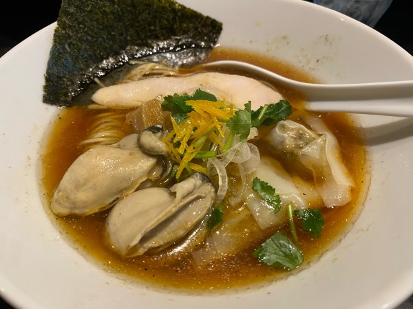 「牡蠣ラーメン」@Tonariの写真