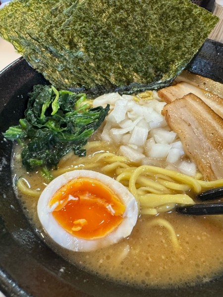 「鶏白湯ラーメン特製セット1200円」@麺屋 要の写真