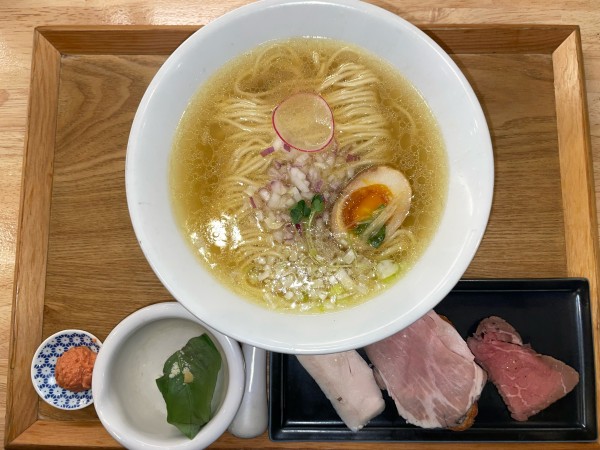 「特潮ラーメン(¥1,000) 味玉ハーフ(¥100)」@だしかのの写真