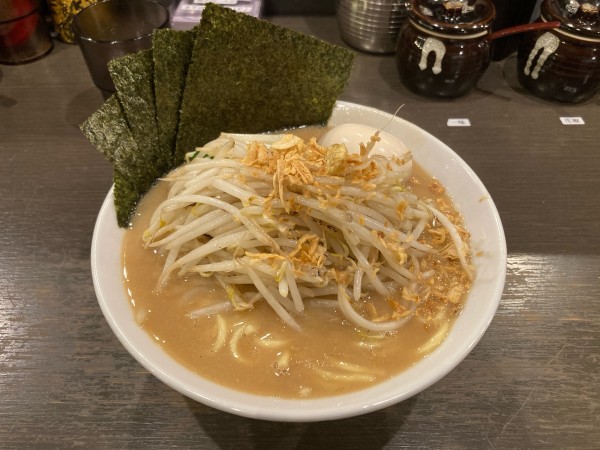 「得ラーメン(大盛り無料)」@花木流味噌 日吉店の写真