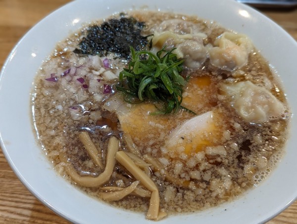 「限定背脂煮干し」@RAMEN TOMOの写真
