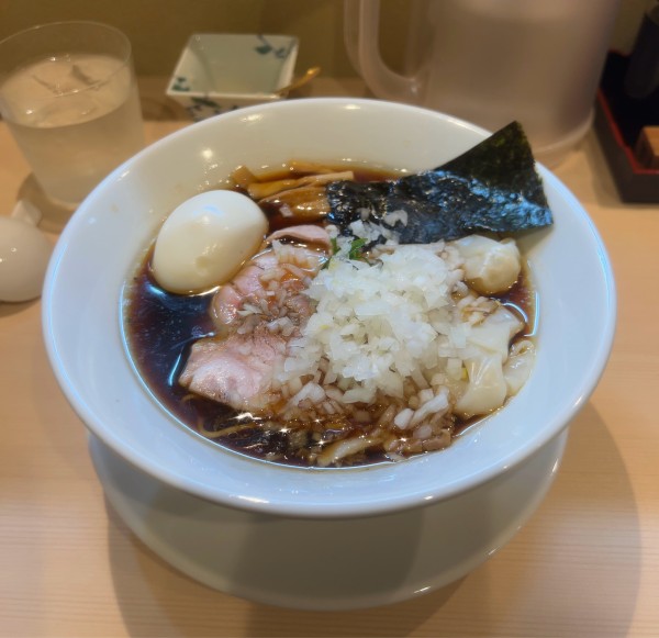 「特製中華醤油 1500円」@こばやし 中華そばの写真