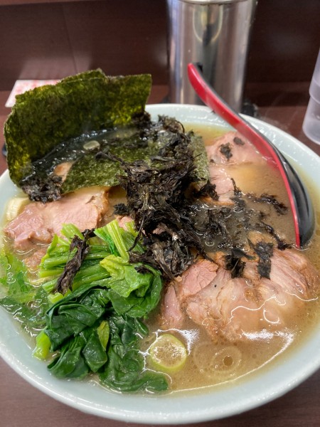 「チャーシューメン1150円（岩海苔は店主さんご厚意）」@ラーメンショップ 二ツ橋店の写真