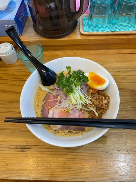 「ゲリラ限定えびみそラーメン大盛」@鶏泡そば 草戸ベースの写真