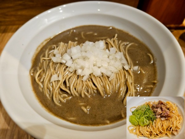 「濃厚煮干そば＋和え玉」@麺庵 利休の写真
