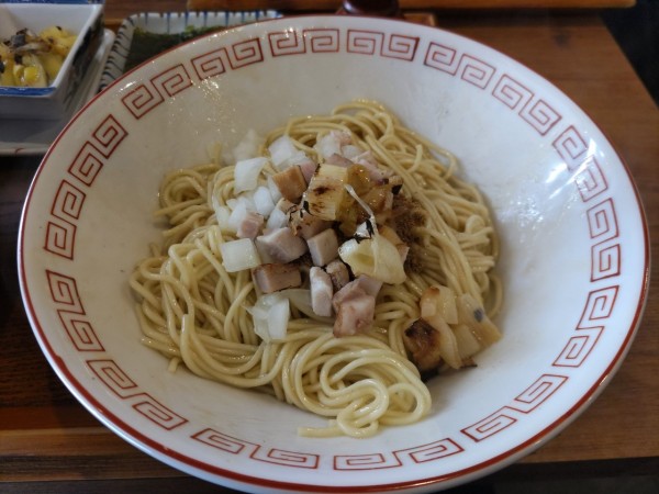 「和え麺」@炭火焼濃厚中華そば 奥倫道の写真