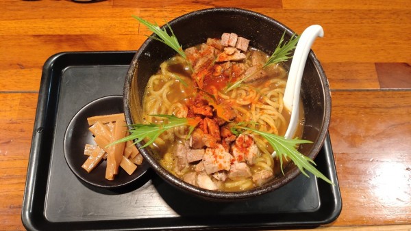 「カレーヌードルズ」@魔乃巣の写真