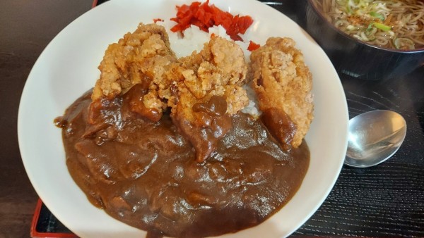 「唐揚げカレー定食 700円」@そば・うどん たぬきの写真