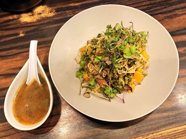 「サワラのワラ焼きとそのジュ」@稲荷屋の写真