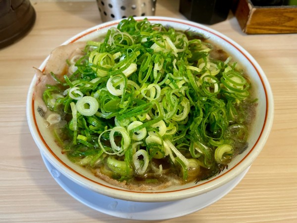 「チャーシュー麺 九条ネギ増し」@本家 第一旭 新宿店の写真
