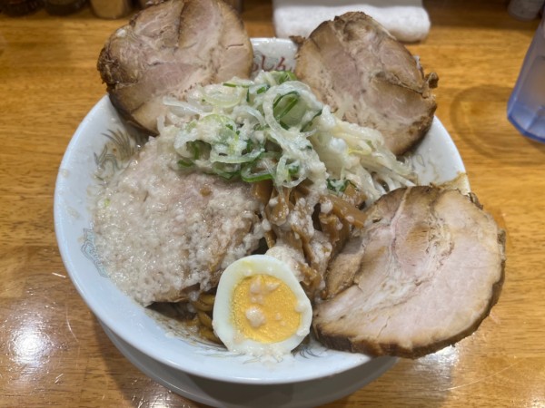 「油そば中盛　肉増し」@ラーメン あらしんの写真