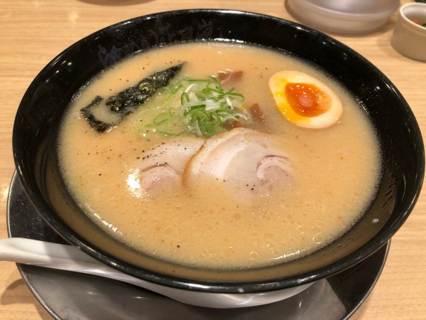 「嵐げんこつらあめん味噌」@らあめん花月嵐 西新宿6丁目店の写真