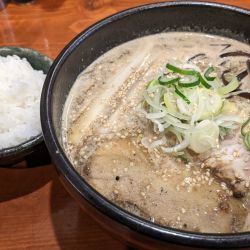 焙煎胡麻味噌ラーメン　920円