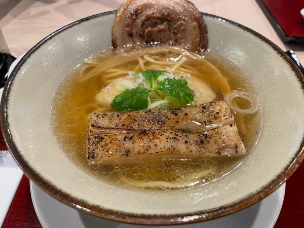 「鳥の貝醤油」@麺スタイル谷本家 本町店の写真