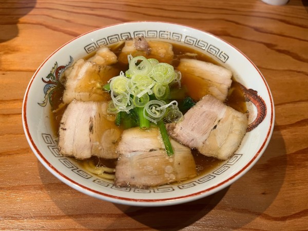 「【MONDAY RAMEN】豚バラ焼豚メン 950円」@麺尊RAGE RENEGADESの写真