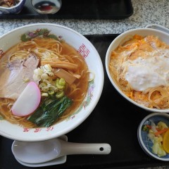 信濃屋 中央通り店の画像