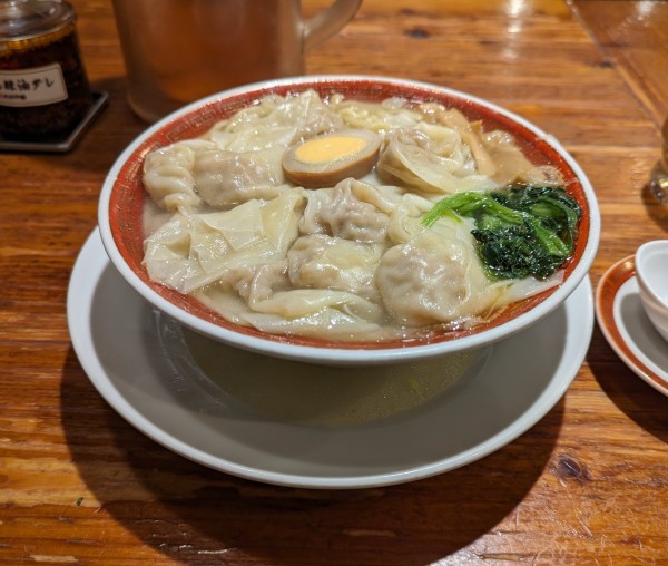 「広州わんたんめん（塩・太麺）」@広州市場 西新宿店の写真