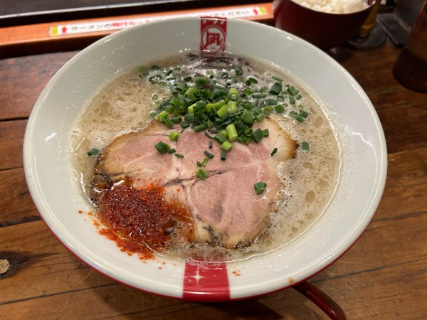 「豚王 スタンダード ¥900」@ラーメン凪 大宮店の写真