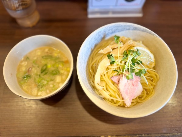 「昆布水つけ麺KWTM(塩) 手揉み麺250g1000円」@昭島昆布水つけ麺ハルノオトの写真
