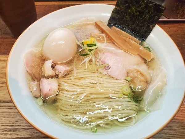 「特製塩蕎麦１３００円」@中華蕎麦 仁香の写真