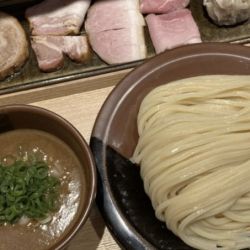 つけめん　特選全部のせトッピング