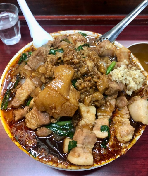 「辛いスタ満そば 具増し 麺大盛 生卵 950+280+160+6」@元祖スタミナ満点らーめん すず鬼の写真