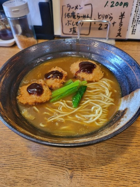 「【限定】ホタテフライのせカレー南蛮ラーメン」@麺ごころ 佑庵の写真