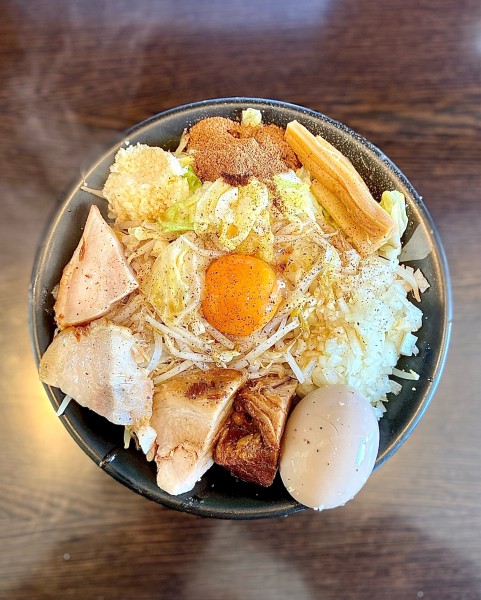 「まぜそば」@麺屋 一心の写真