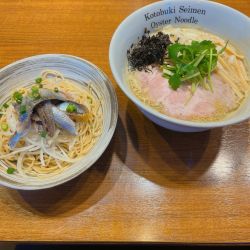 濃厚かきそば並盛+いわしそば