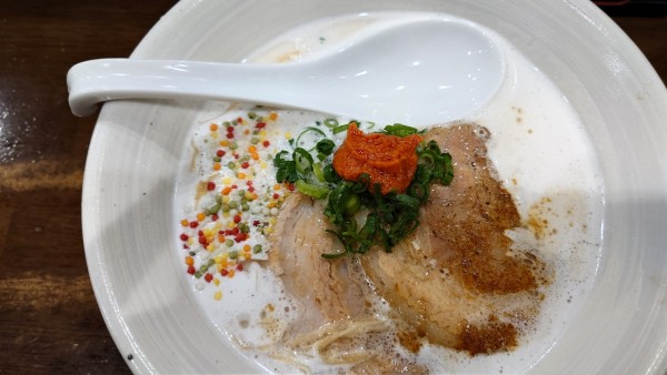 「赤豚骨　870円」@自家製多加水極太麺 ISAMIの写真