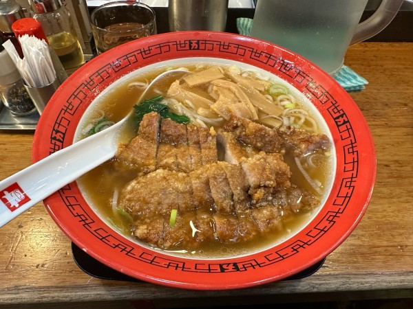 「ダブル排骨拉麺(大盛)」@万世橋酒場 秋葉原本店の写真