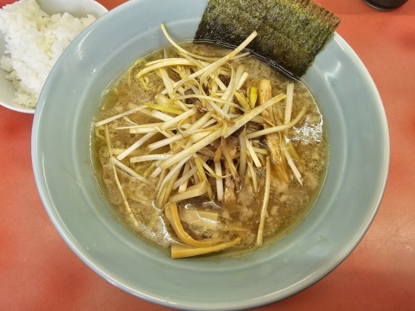 「ネギラーメン（普）　800円」@ラーメンショップ 能代店の写真
