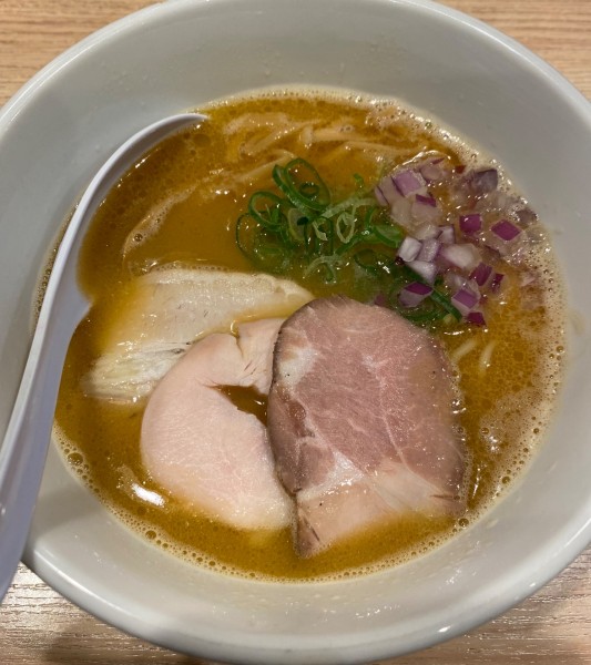 「【限定】オマール海老そば　１１００円」@中華そば みかわの写真