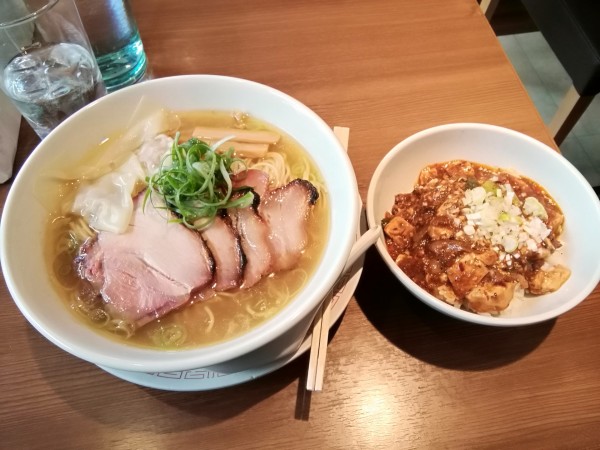 「[凜　狛江店]塩ワンタン麺(1500円)」@OREG-A-YUTAKA 食堂の写真