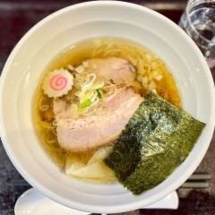 酒場 トリビアンの画像