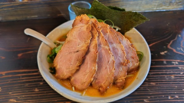 「黄金味噌チャーシューもやしトッピング中盛」@ラーメン 一遊の写真