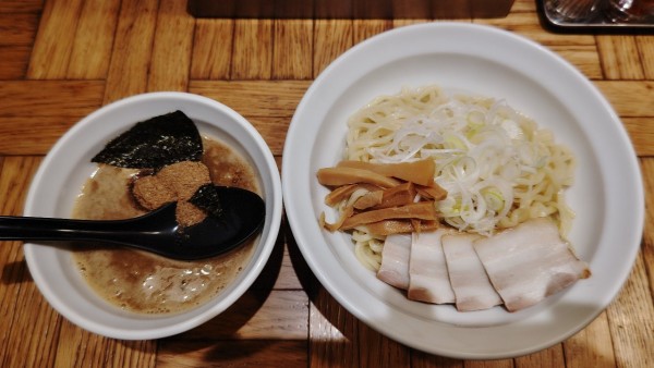 「濃厚つけめん並盛(縮れ麺)」@めん業一筋 善龍の写真