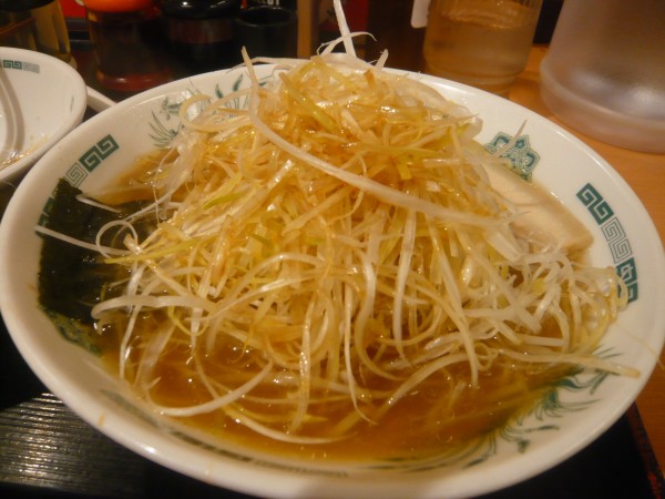 「中華そば（+細切りネギ）」@日高屋 新橋駅前店の写真