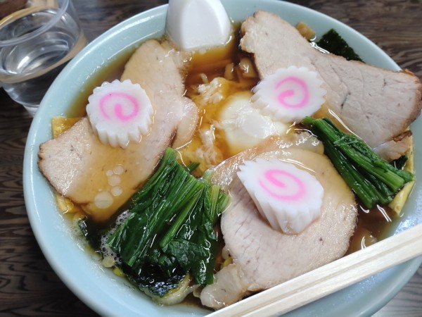 「五目ラーメン550円」@桑島食堂の写真