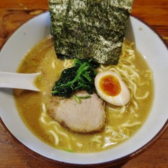 横濱家 立川店の画像