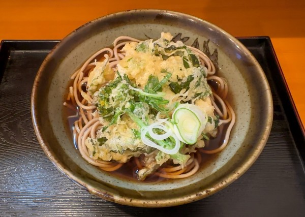 「菜の花天そば(420円)」@鈴しげの写真