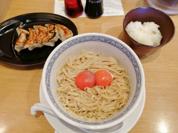 「TKM＋ギョーザ＋ライス」@ラーメン喜左衛門の写真
