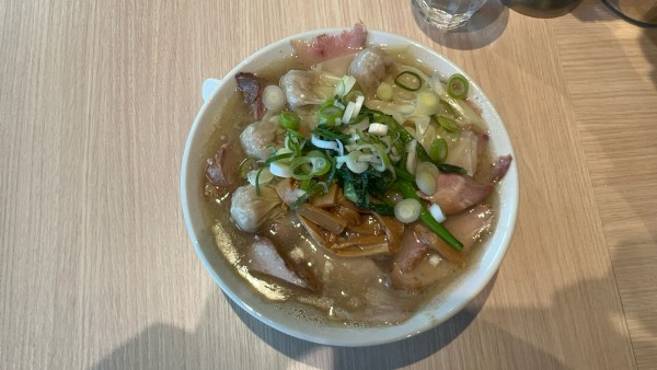 「チャーシューワンタンメン（1500円）」@桜上水 船越の写真