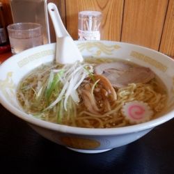 しおラーメン
