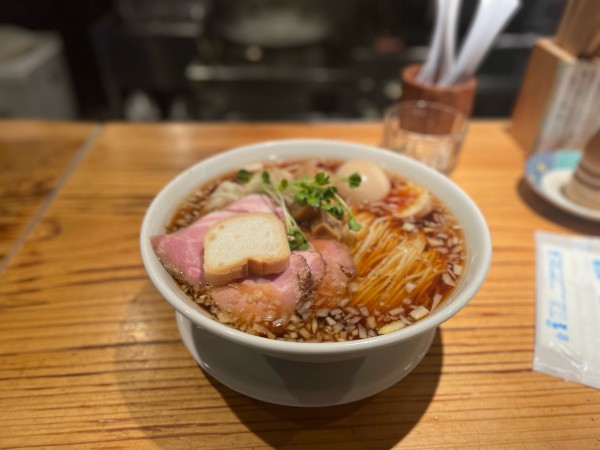 「八王子中華そば+特選トッピング+麺大盛り」@いしかわやの写真