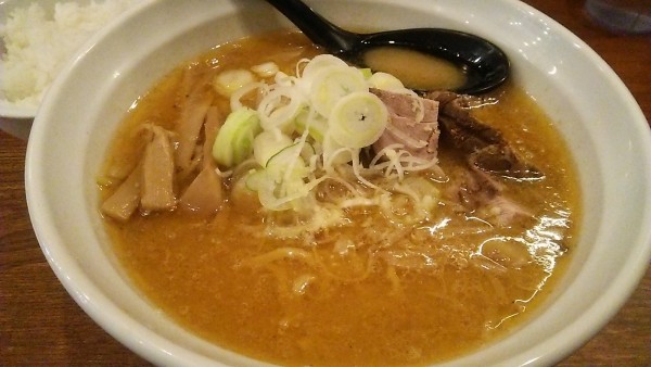 「みそ 900円+ライス 150円」@さっぽろ羅偉伝 高田馬場店の写真